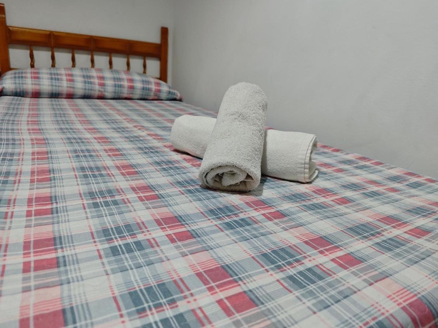 Apartamentos Rurales Entrecaminos Ardales Esterno foto