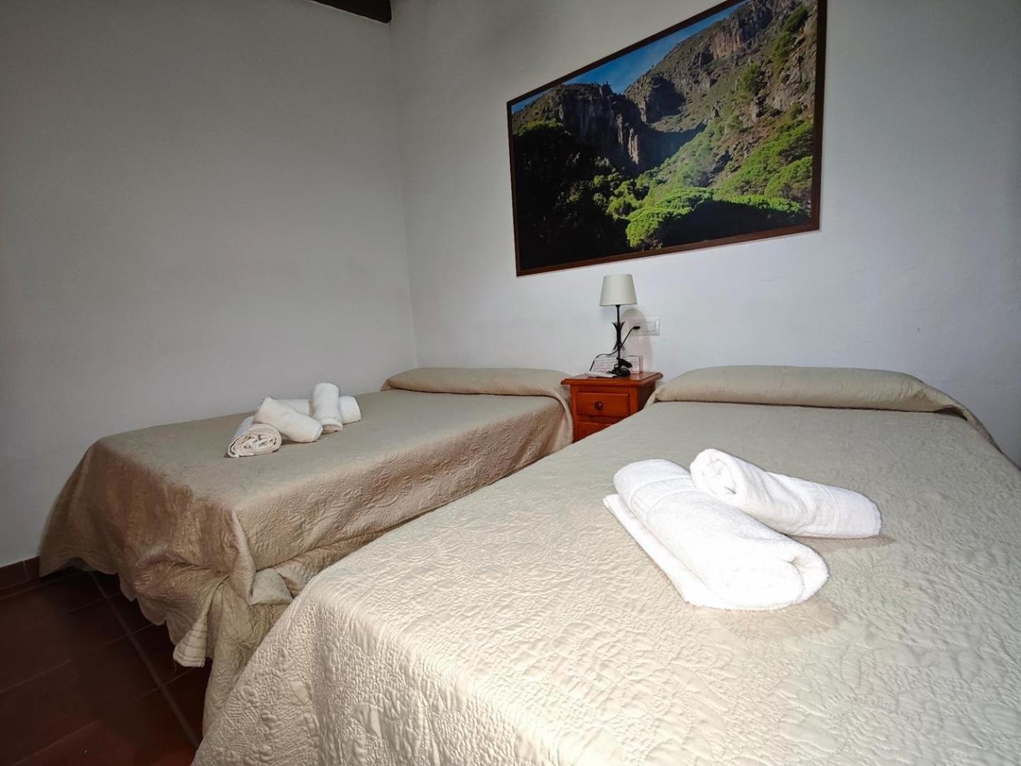 Apartamentos Rurales Entrecaminos Ardales Esterno foto